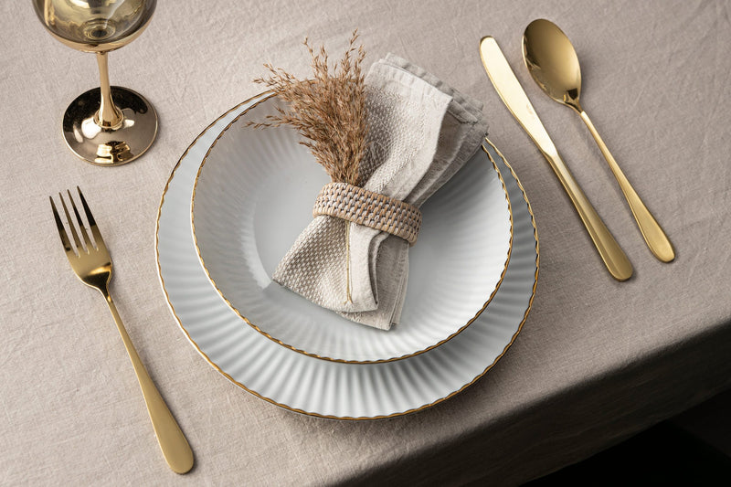 Set vesela din portelan Elisetta alb cu auriu 12 piese - LunaHome.ro