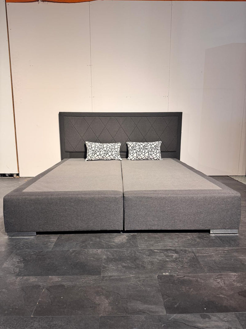 Set 2 baze pentru pat 180x200 cm si tăblie Atlantic cu perne cadou - LunaHome.ro