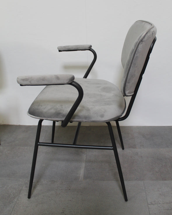 Set 2 scaune Ferri din catifea gri si metal negru, design retro - LunaHome.ro
