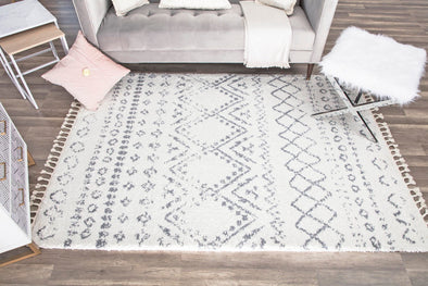 Covor Mason Shag  cu franjuri, pufos, alb-gri 120x180 cm - LunaHome.ro