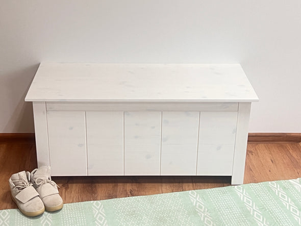 Banca »Bertram« din lemn de pin alb rustic, 46 cm inaltime - LunaHome.ro