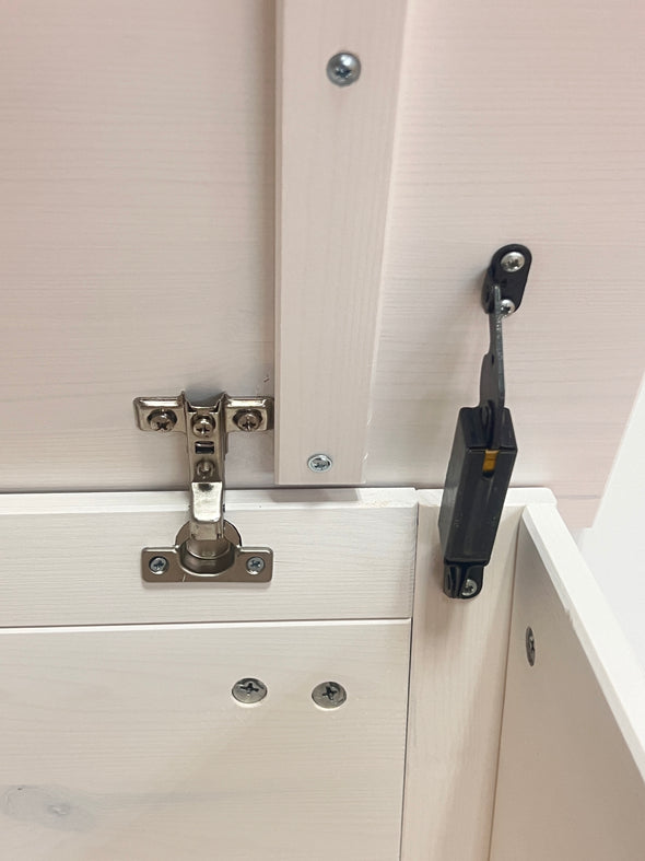 Banca »Bertram« din lemn de pin alb rustic, 46 cm inaltime - LunaHome.ro